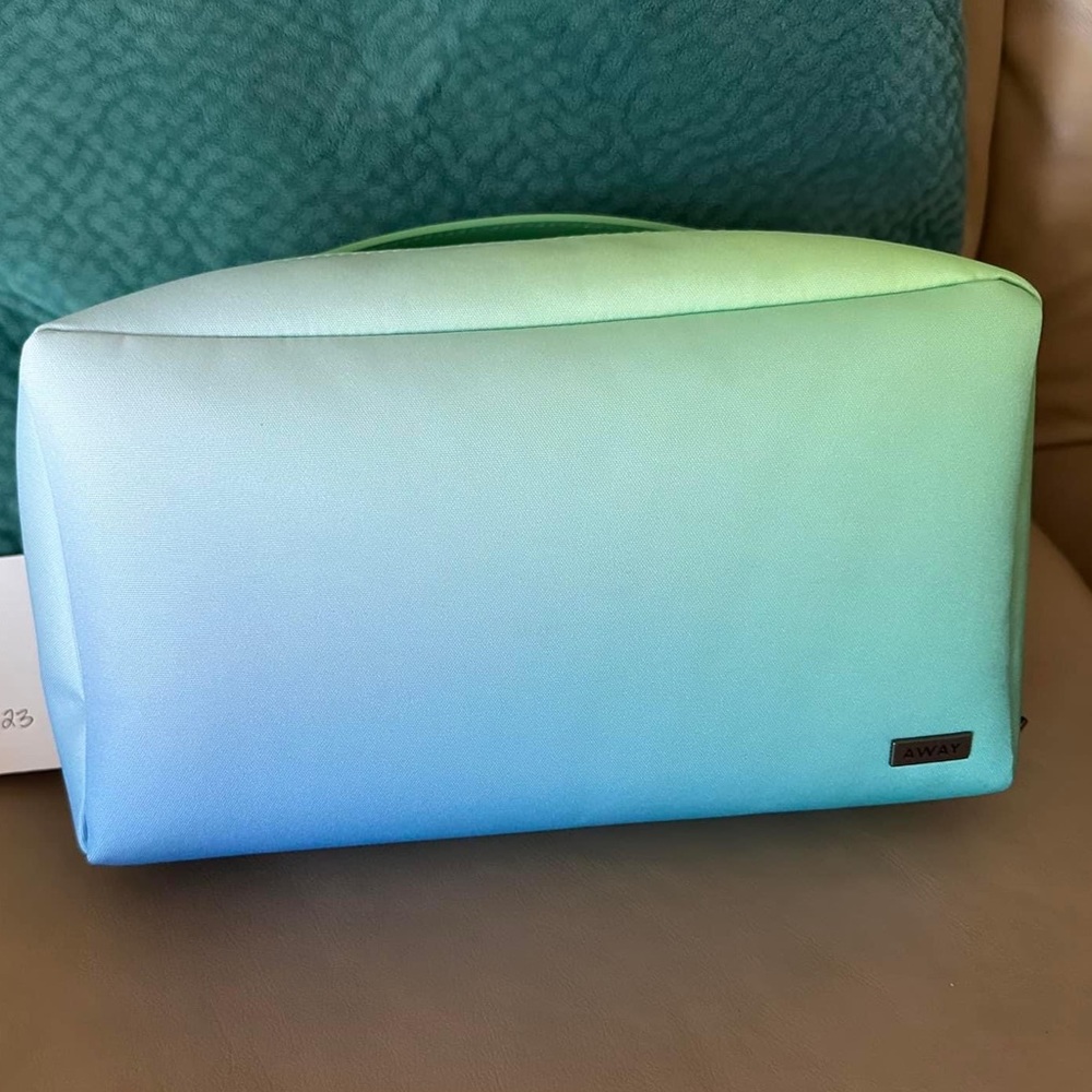 Away toiletry bag